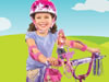 Barbie mit dem Fahrrad fahren.