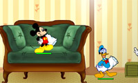 Mickey und Freunde In Kissenschlacht